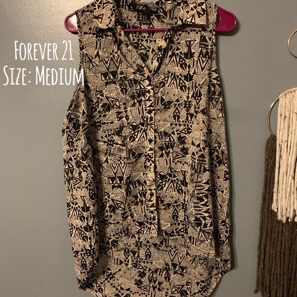 Top - Picture 1 of 1